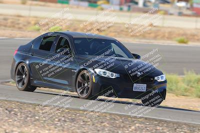 media/Oct-01-2022-Team Topak Racing (Sat) [[f860fb51be]]/2-Inter Low 2/session 1 turn 3/